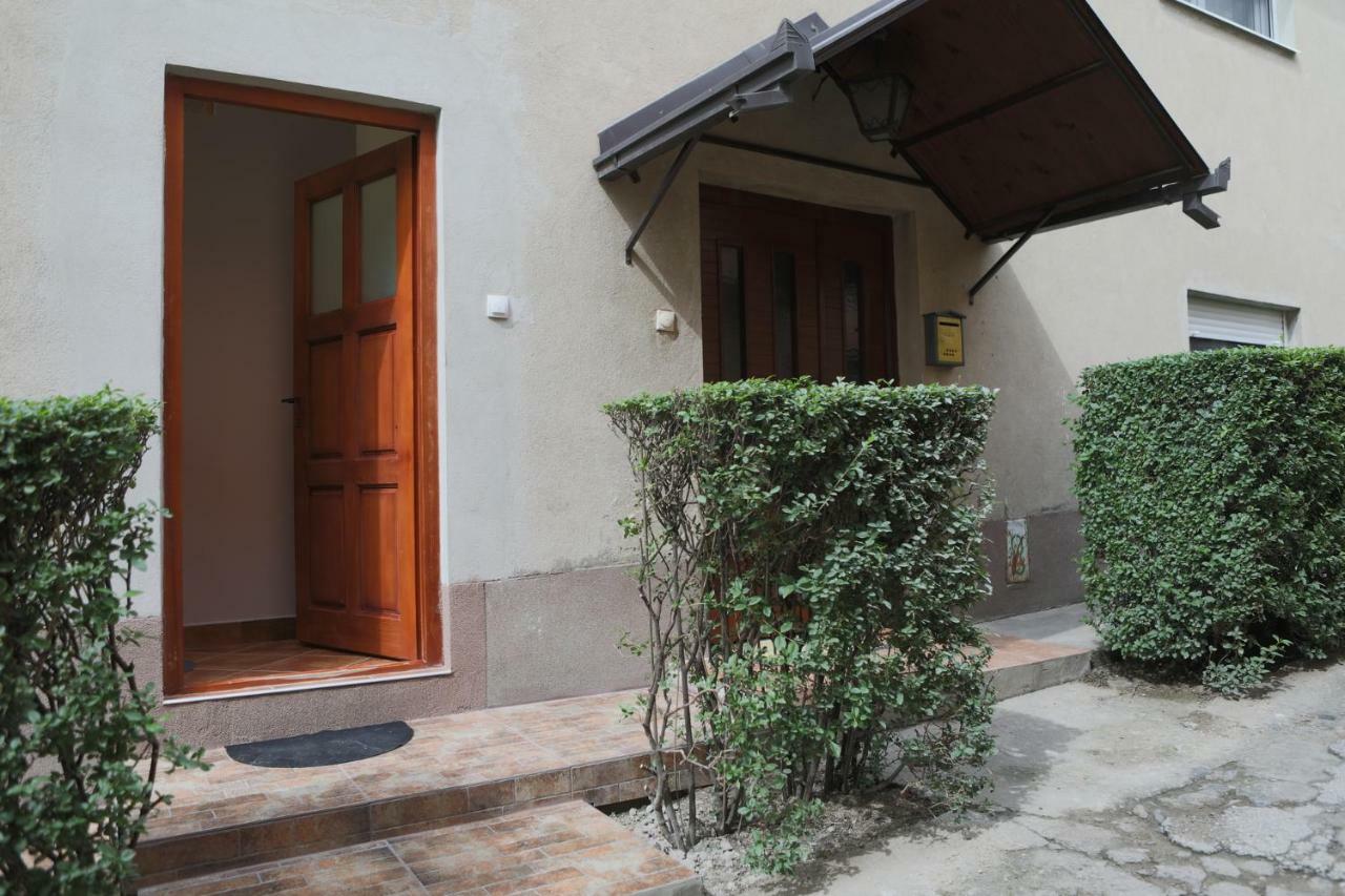 Apartment Mihajlovic Vranje Buitenkant foto